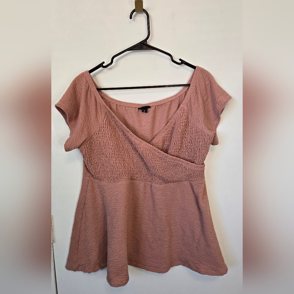 239. Torrid Women's Pink Smocked Short Sleeve Top